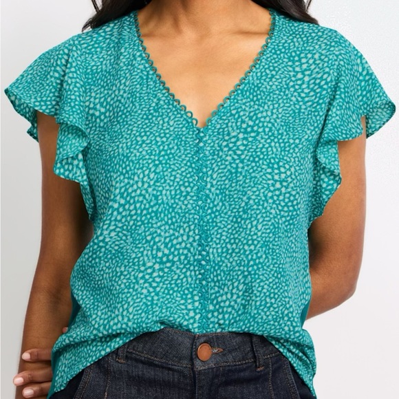 Fortune + Ivy Flutter Sleeve Blouse - Picture 3 of 4